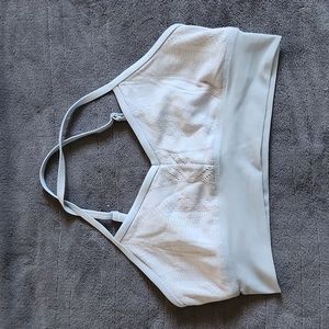 Alo yoga sports bra